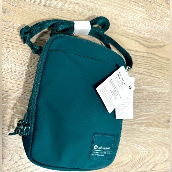 lululemon athletica Handbags - Lululemon Easy Access Crossbody - Forest Green NWT